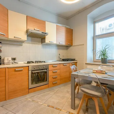 Premium Postavarului Brasov