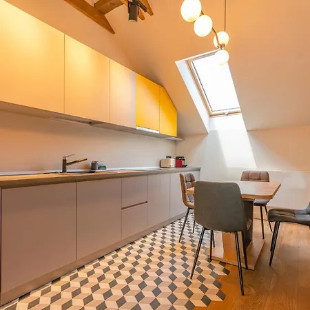 Apartment Premium Postavarului *